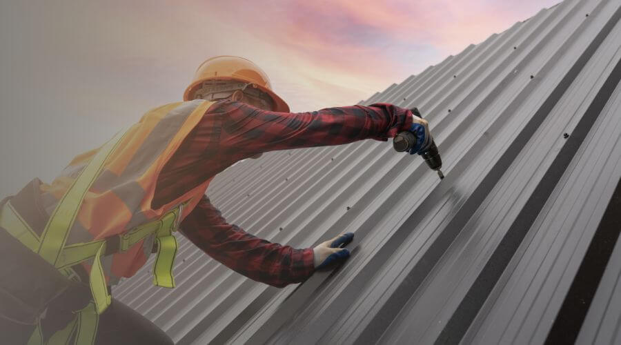 Expert Emergency Roof Repairs services in Peosta, IA